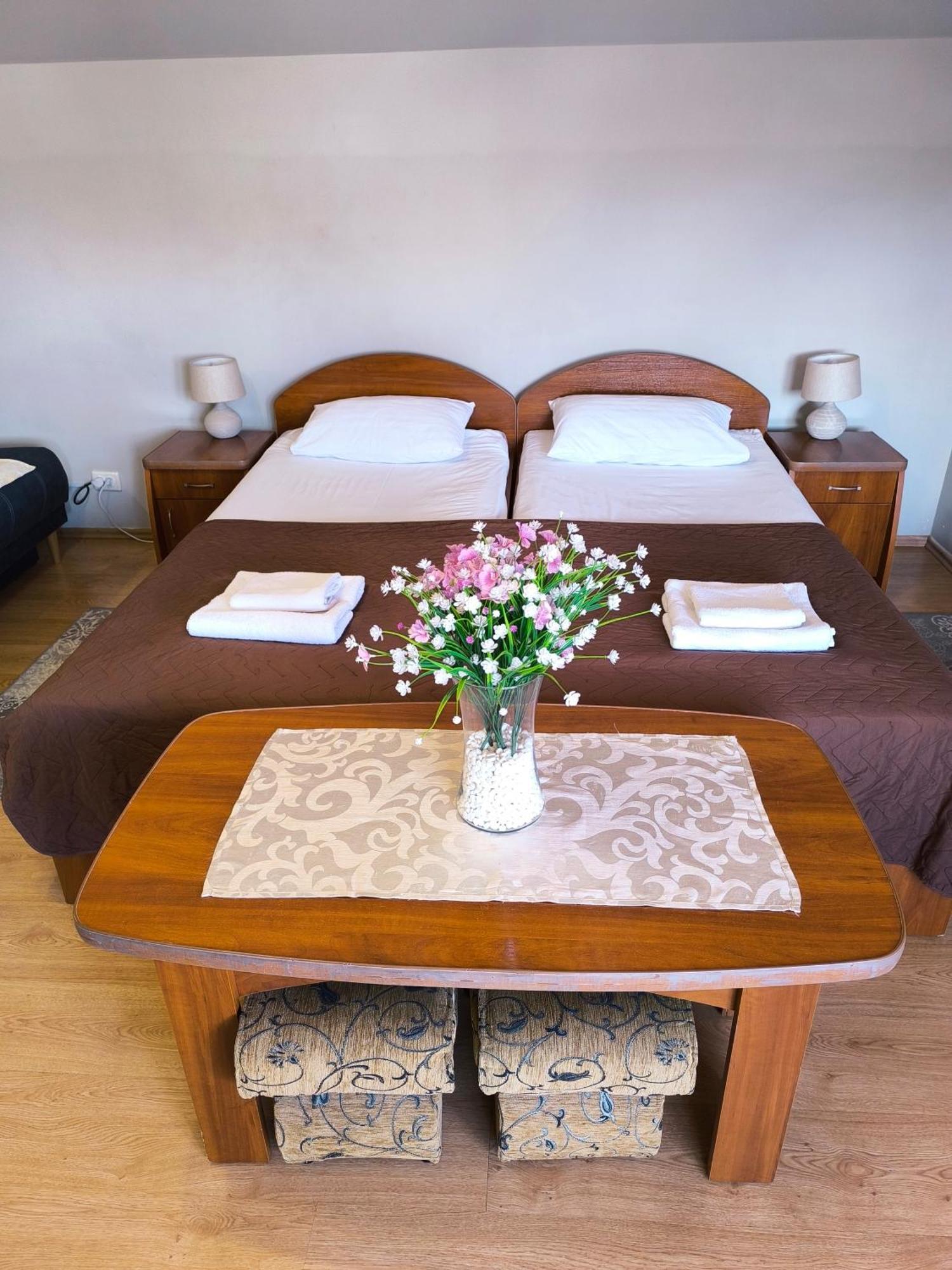 Hotel Delfin Mukacheve Quarto foto